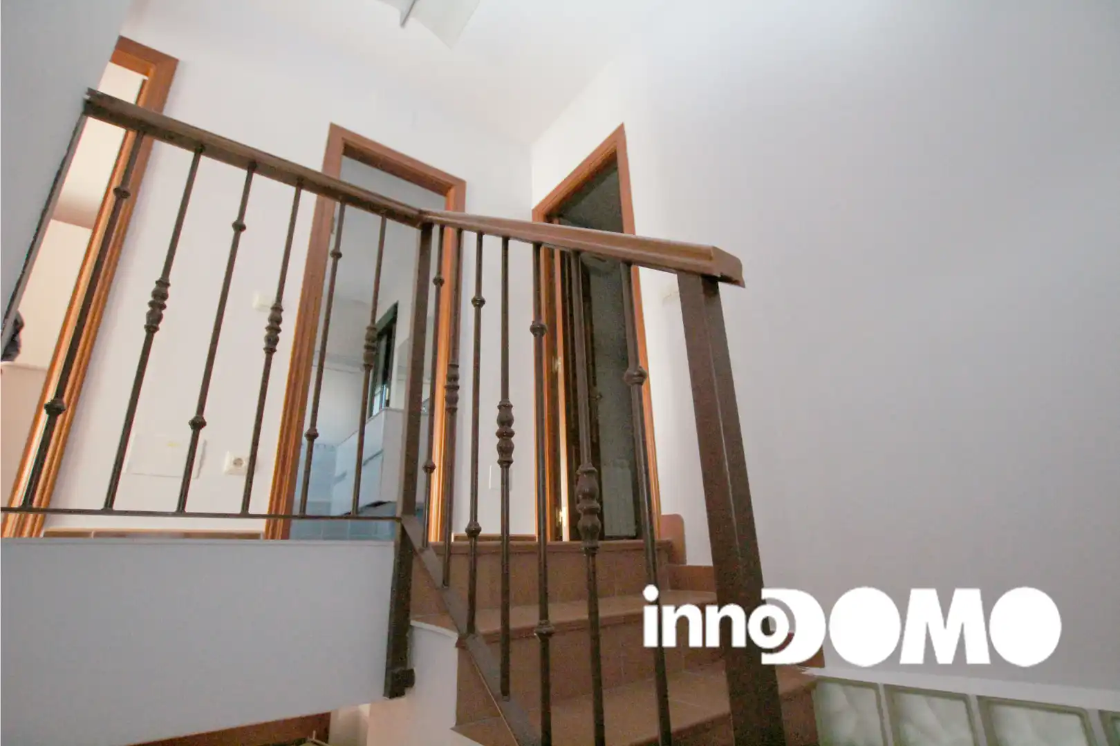 Casa adosada en venta en Argés con Aire acondicionado, Calefacción y Jardín privado