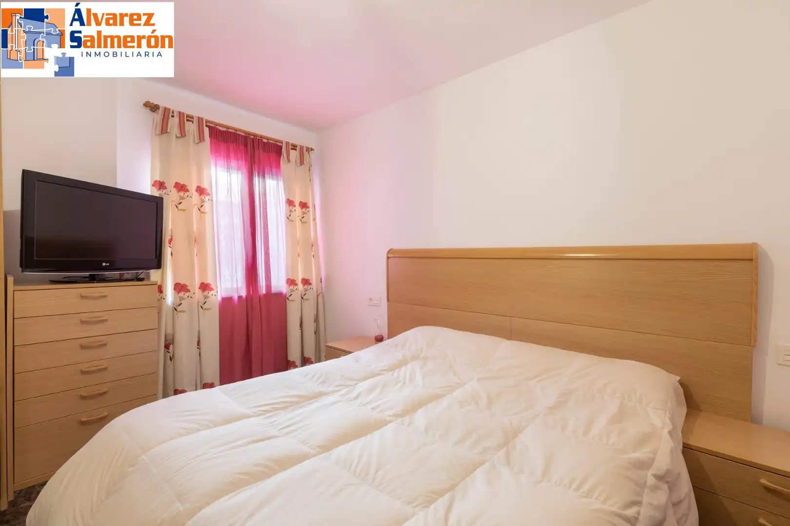 Piso con terraza en venta en Calle de Laureado López Muñoz, imagen 14