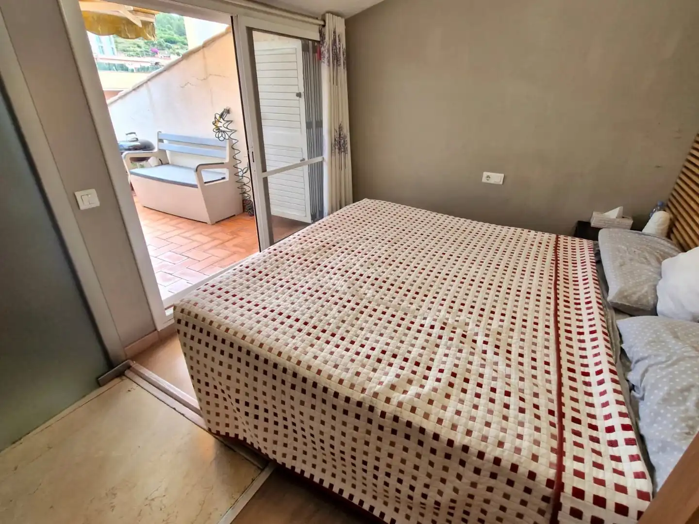 Habitación de Piso en venta en Molins de Rei con Aire acondicionado, Calefacción y Parquet