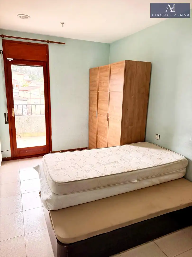 Habitación de Casa adosada en venta en Cunit con Jardín privado, Terraza y Amueblado