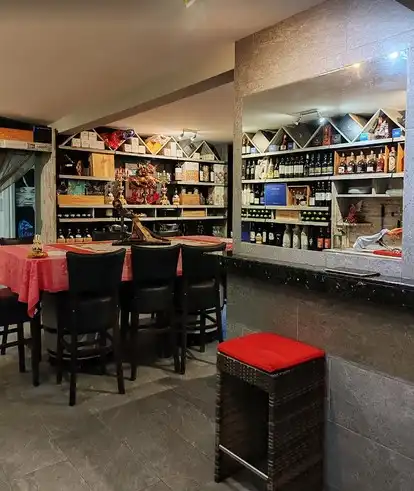 Gewerbefläche zum Verkauf in Nueva Andalucía, imagen 3