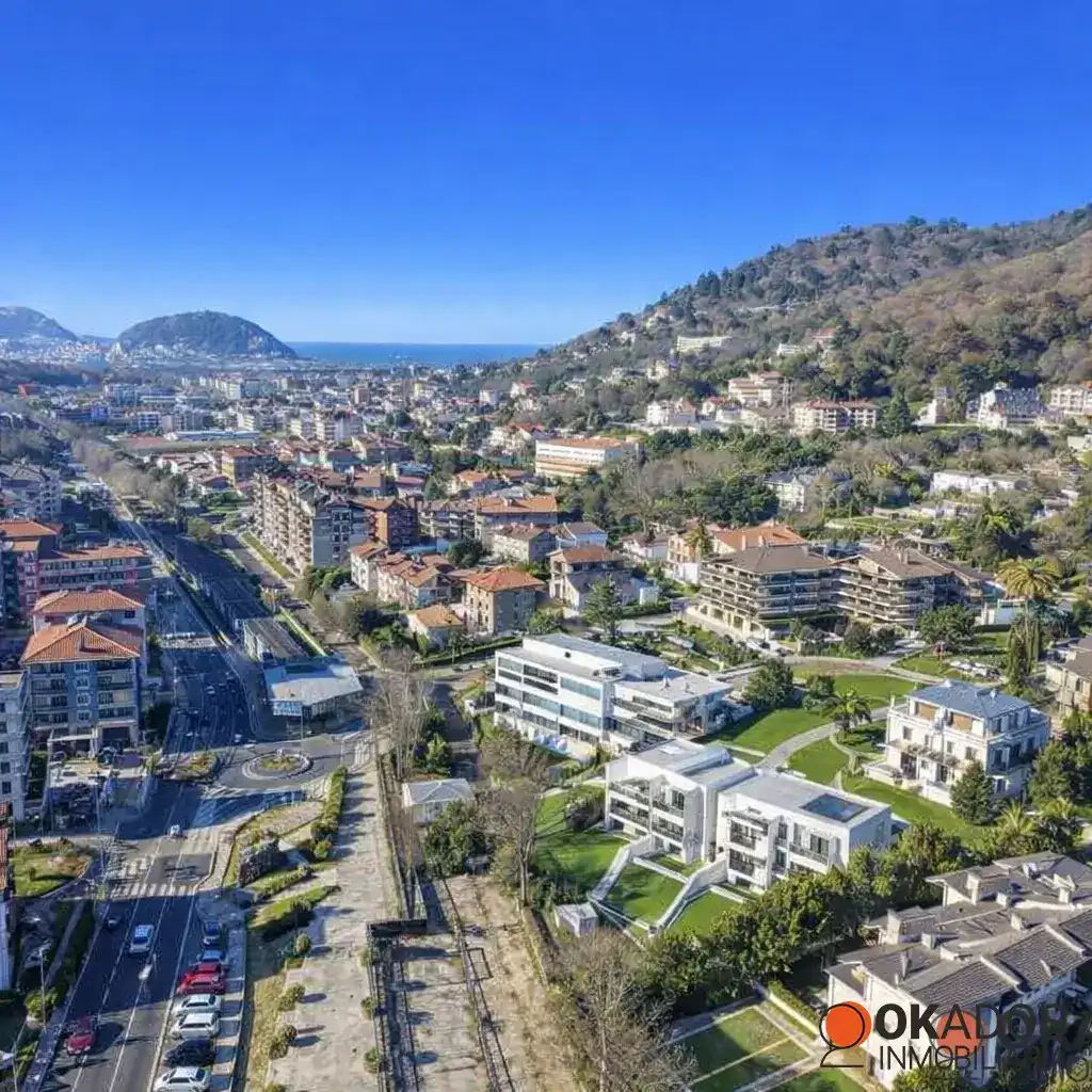 Außenansicht von Maisonette zum Verkauf in Donostia - San Sebastián  mit Heizung, Privatgarten und Terrasse