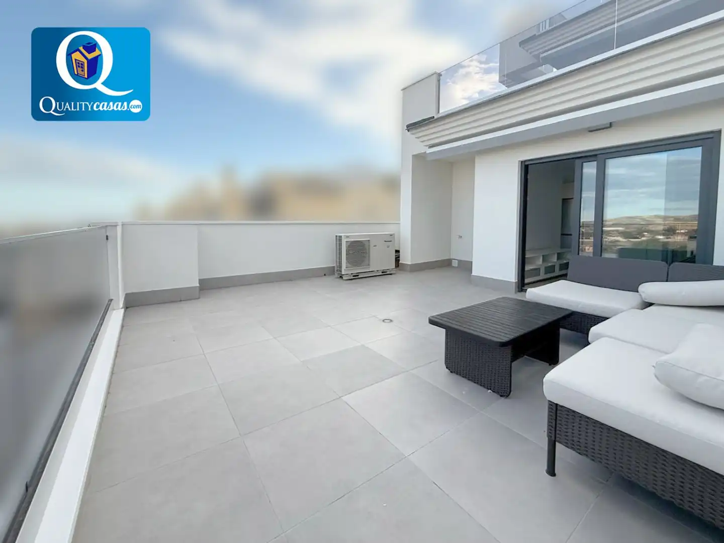 Terraza de Piso en venta en Mutxamel con Terraza y Piscina comunitaria