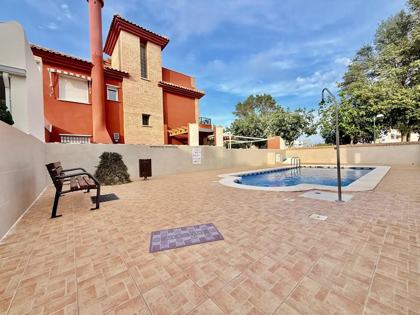 Piscina de Casa o xalet en venda en El Mojón