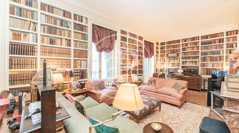 Photo 2 of Flat to rent in Calle de Caracas, Almagro, Madrid