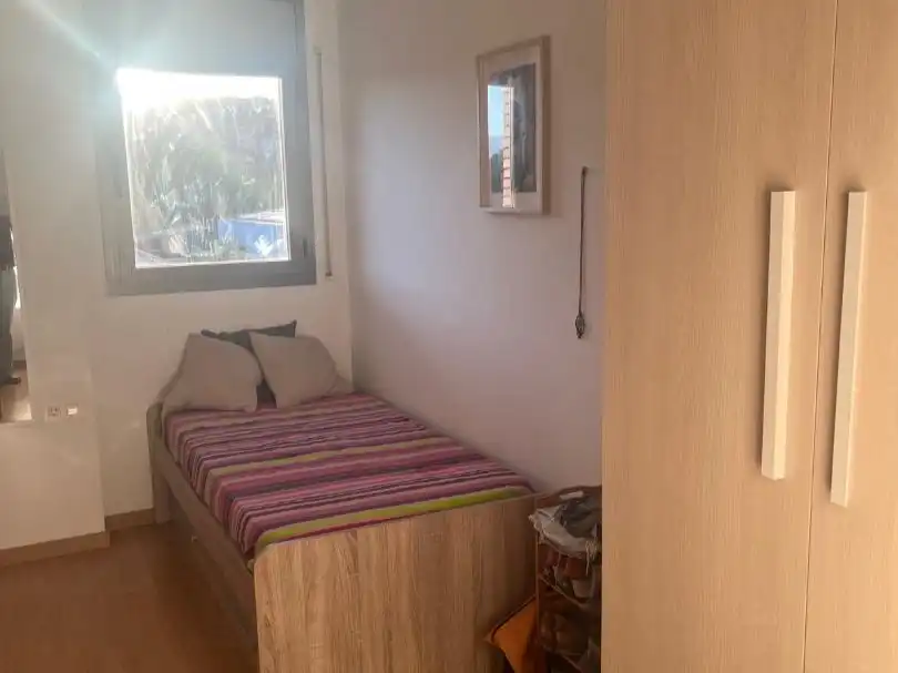 Flat with lift for sale in Guillem De Plandolit 9, imagen 2