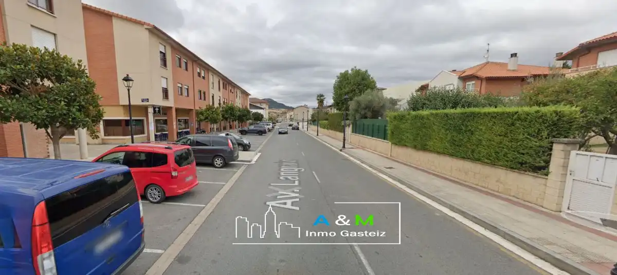 Piso con terraza en alquiler en Iruña Oka / Iruña de Oca