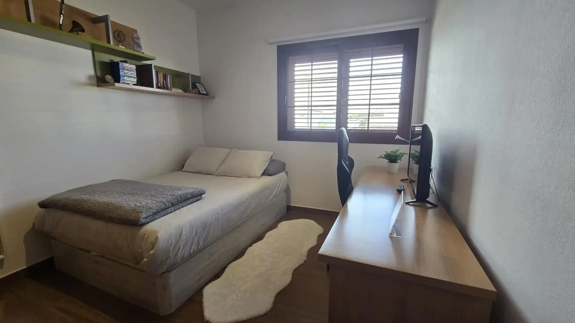 Dormitori de Casa o xalet en venda en Tinajo amb Jardí privat, Terrassa i Traster