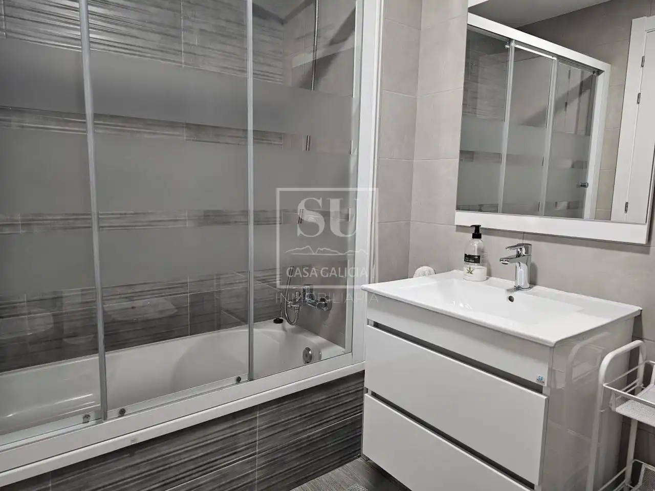 Baño de Piso de alquiler en Baiona con Calefacción, Terraza y Trastero