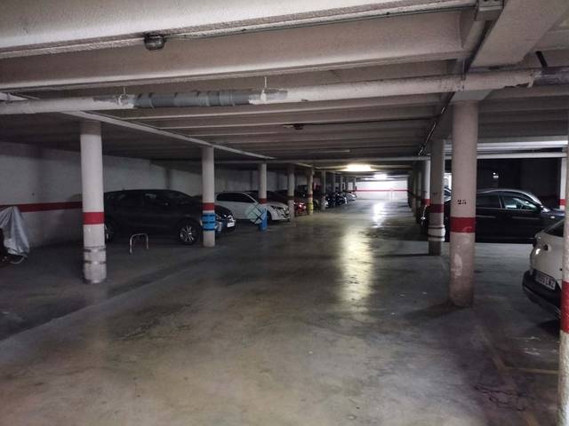 Garaje en Venta en barcelona en Moncada