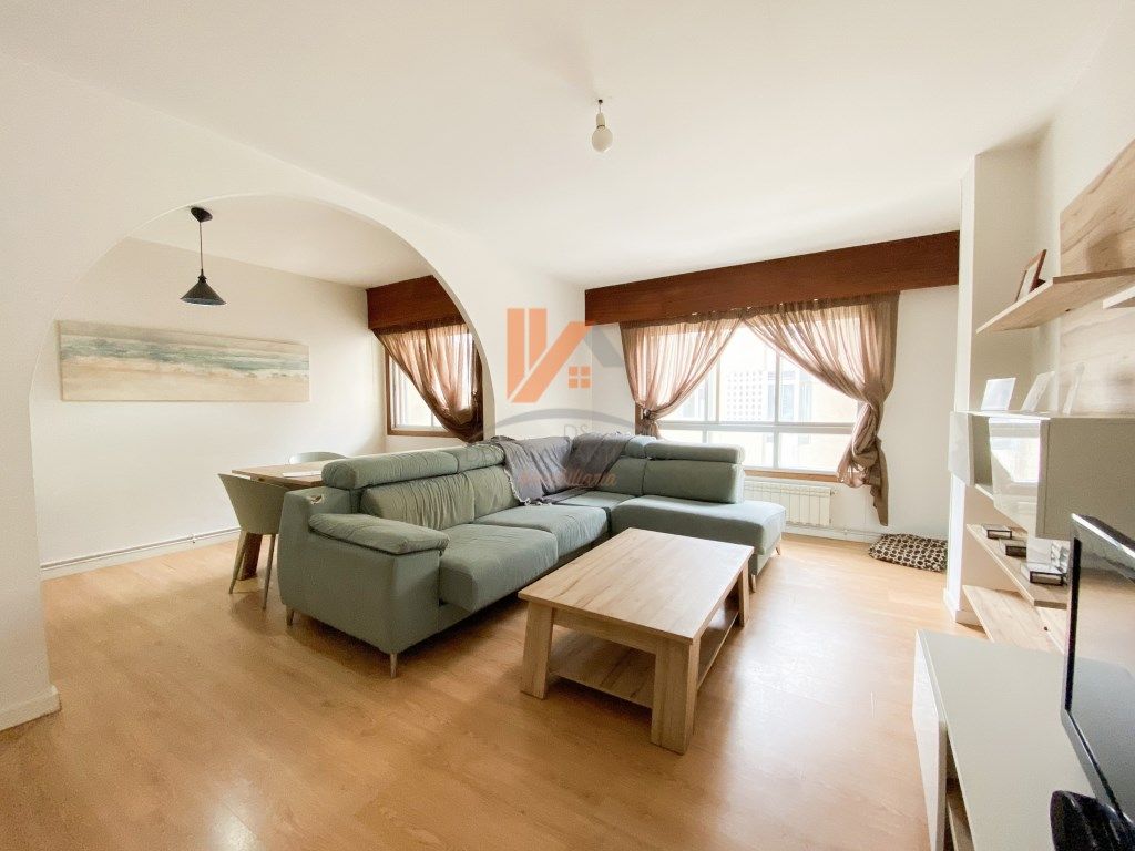 Living room of Flat for sale in Teo  with Storage room and Oven
