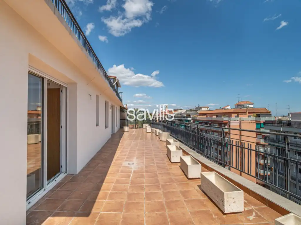 Terrasse von Wohnungen zum Verkauf in Barcelona mit Klimaanlage, Möbliert und Balkon
