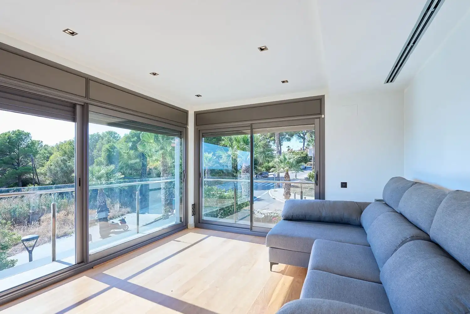 Living room of Flat for sale in Sitges  with Air Conditioner, Heating and Private garden