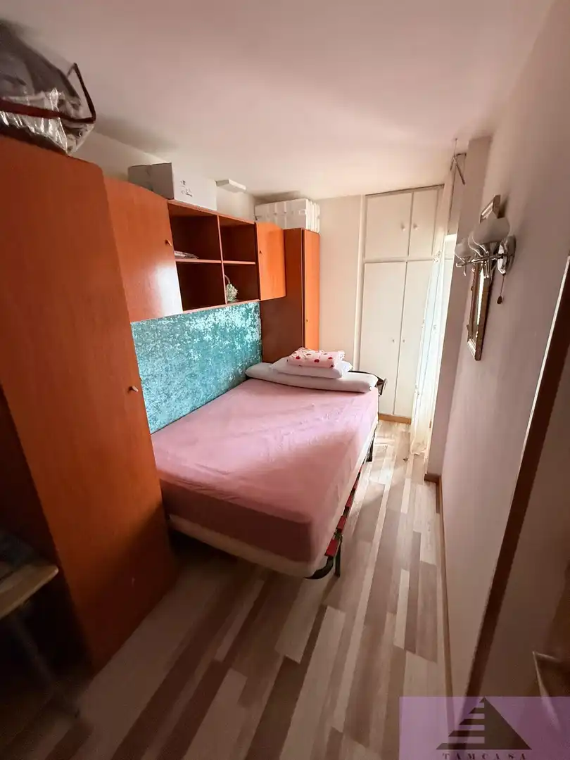 Dormitori de Pis en venda en Madrid amb Calefacció, Terrassa i Traster