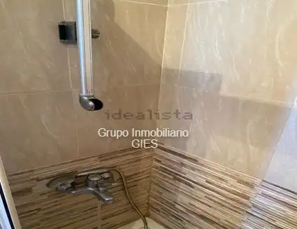 Baño de Apartamento en venta en Valencia con Aire acondicionado, Calefacción y Terraza