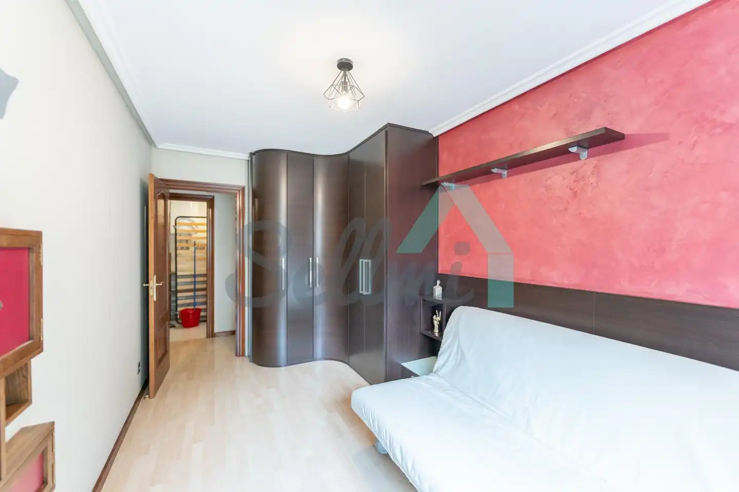 Habitación de Piso en venta en Mieres (Asturias) con Calefacción y Trastero