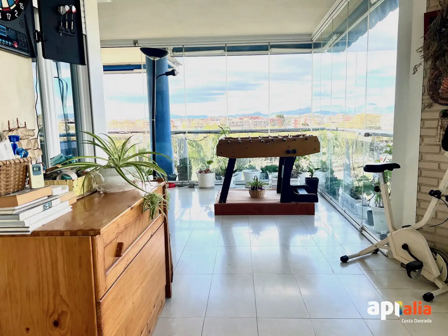 Piso en venta en Salou con Calefacción, Piscina y Horno