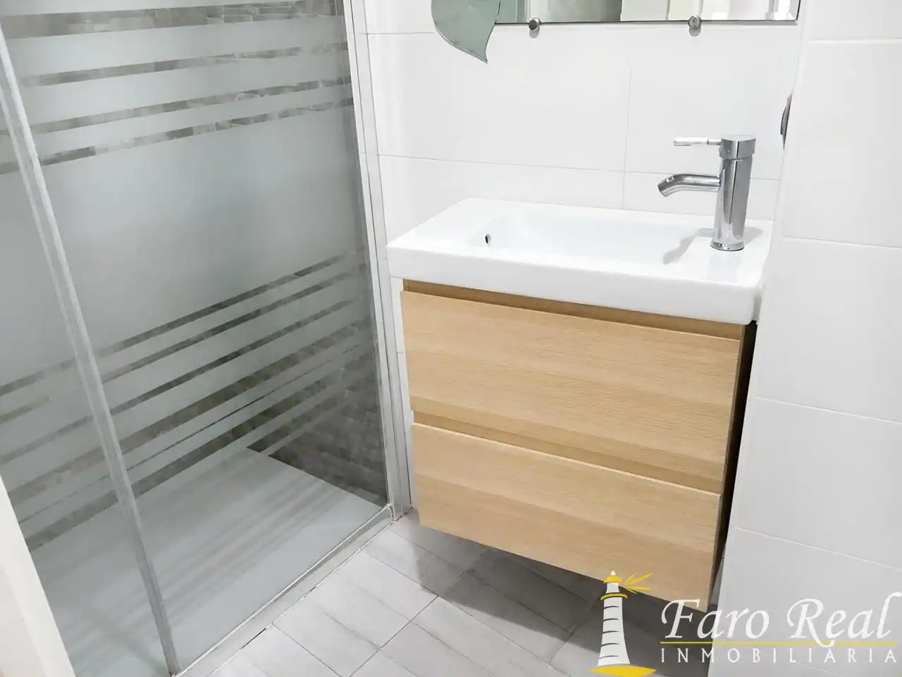 Bathroom of Ground floor for sale in Sanlúcar de Barrameda  with Air Conditioner and Furnished