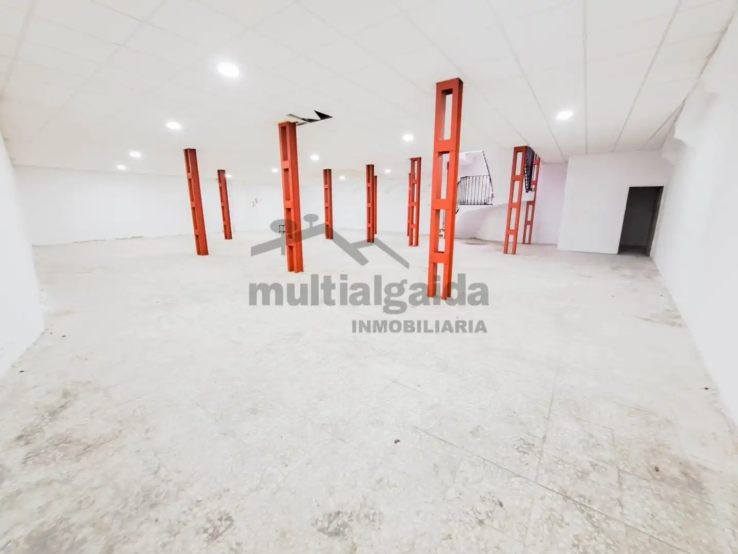 Business premises for sale in Madre de Dios - Vallesequillo