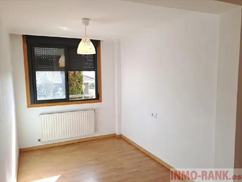 Habitación de Piso en venta en A Cañiza  