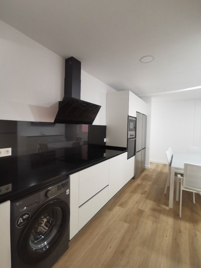 Flat for rent in Plaza de España, Garrido Sur