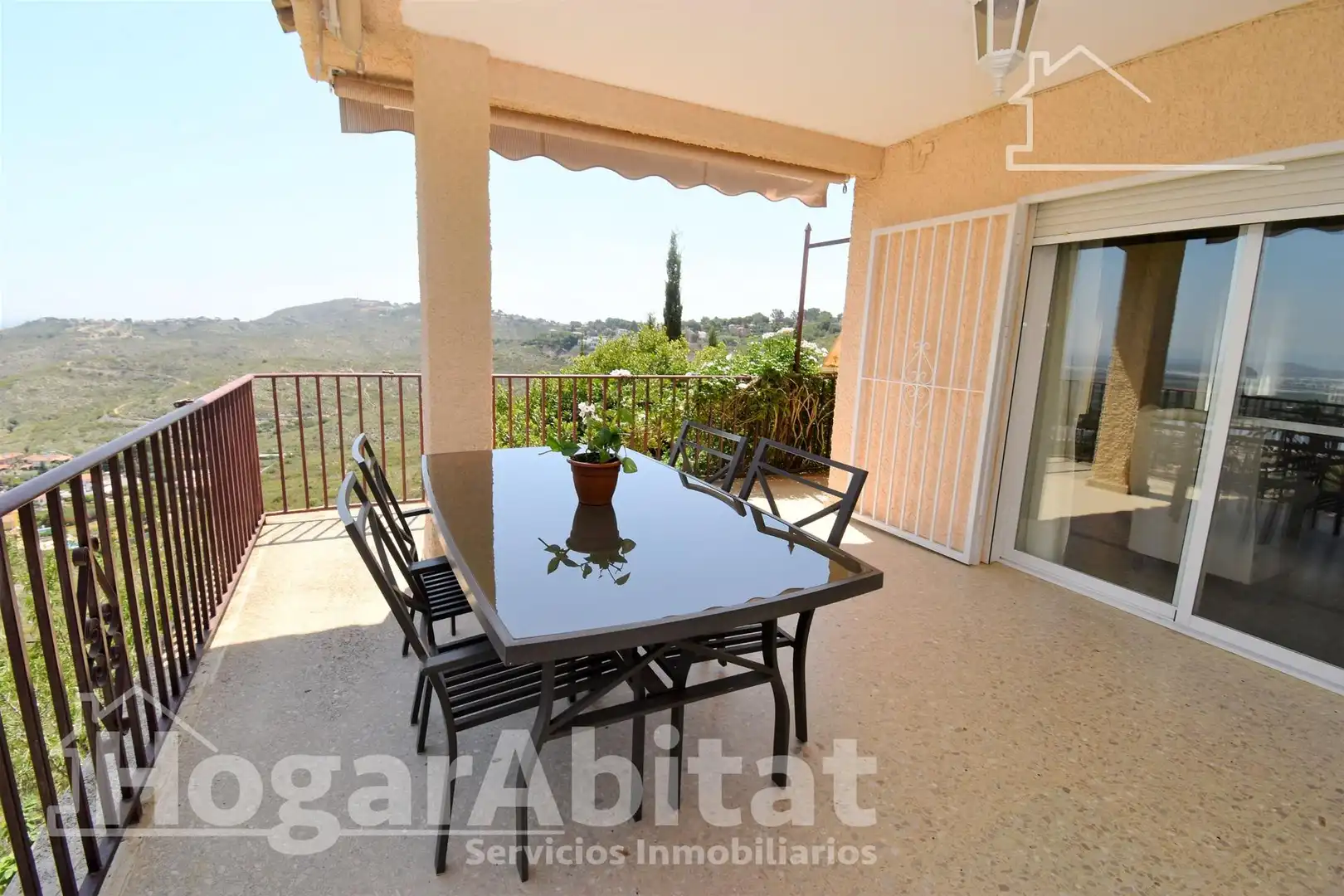 Garden of Houses for sale in Torrent  with Air Conditioner, Heating and Private garden