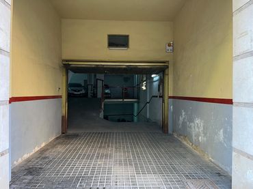 Einzelparkplatz zur Miete in Calle Barcelona
