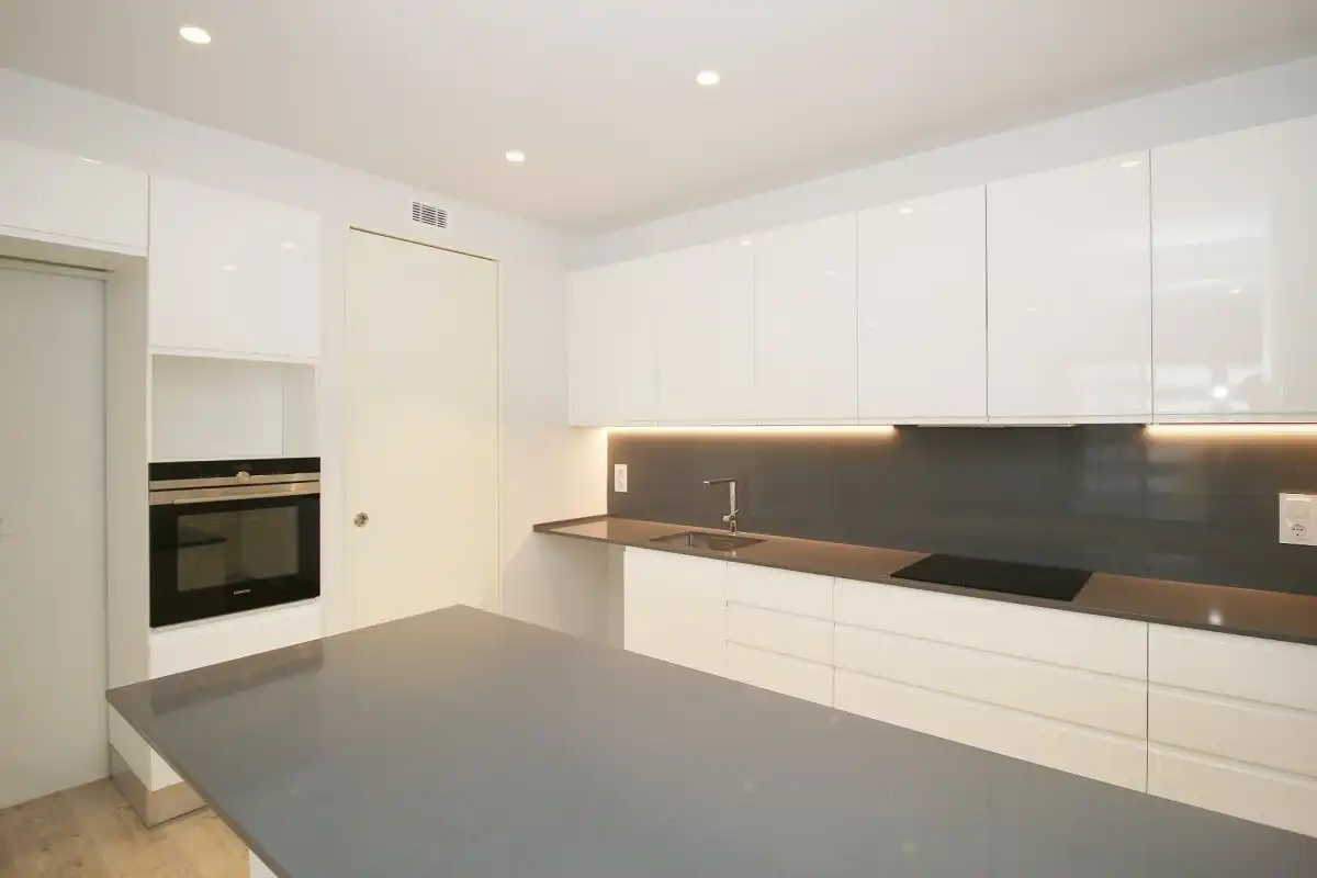 Cocina de Piso de alquiler en Barcelona con Aire acondicionado, Calefacción y Terraza