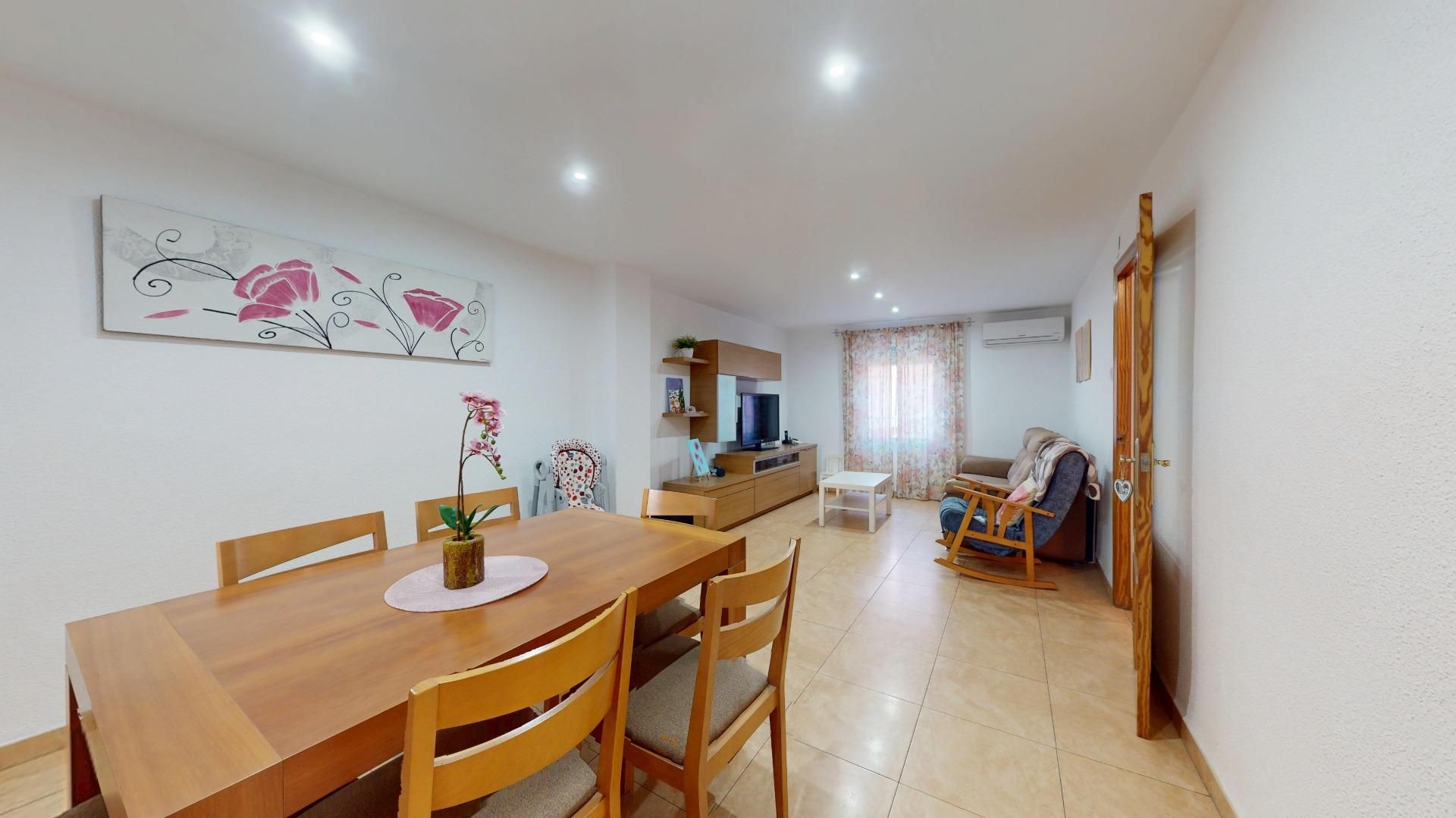 Menjador de Pis en venda en Elche / Elx amb Aire condicionat