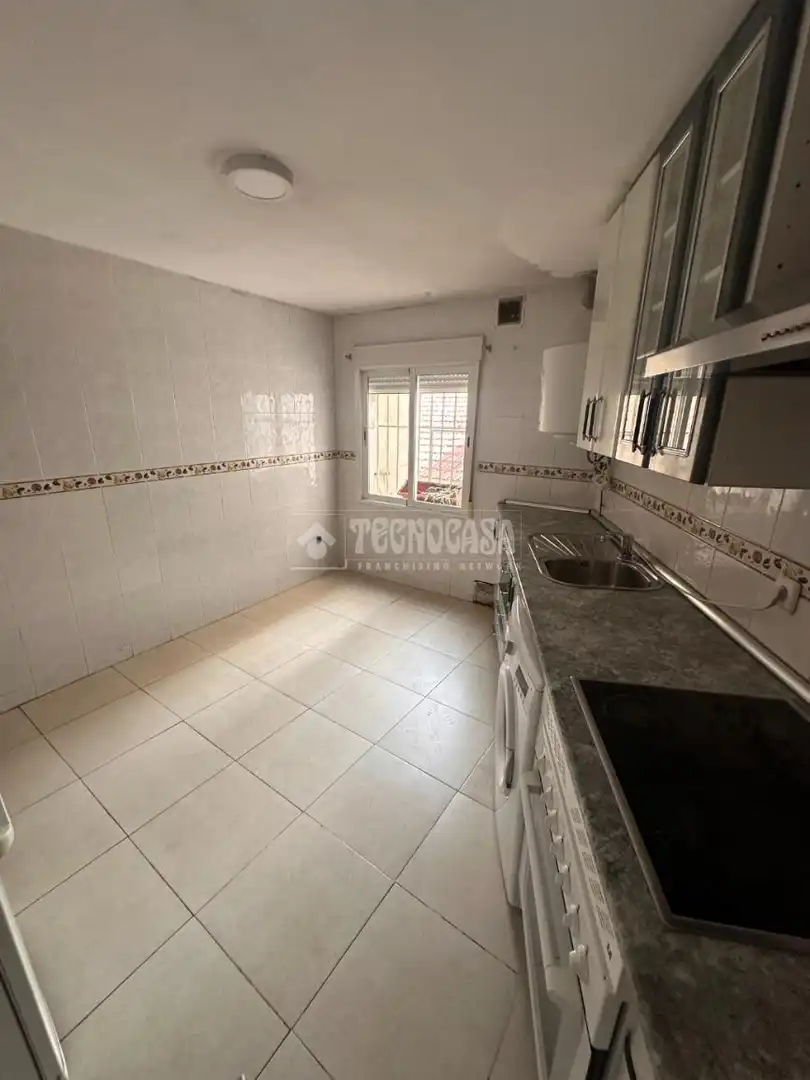 Cocina de Piso en venta en Madrid