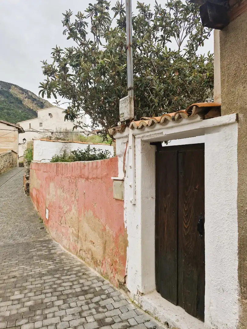 Vista exterior de Finca rústica en venda en Arnedillo amb Calefacció, Traster i Moblat