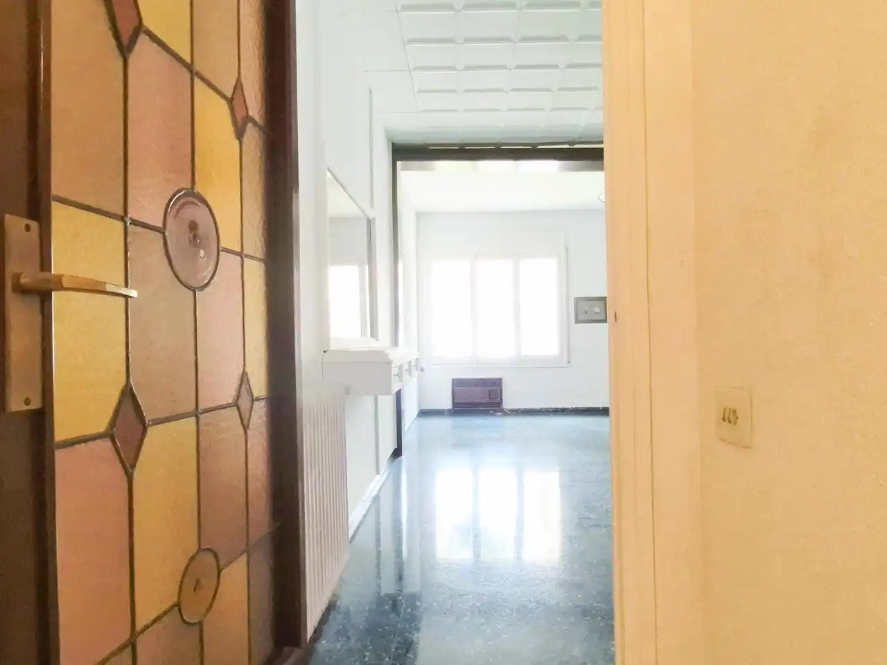 Piso en venta en Terrassa con Calefacción y Balcón