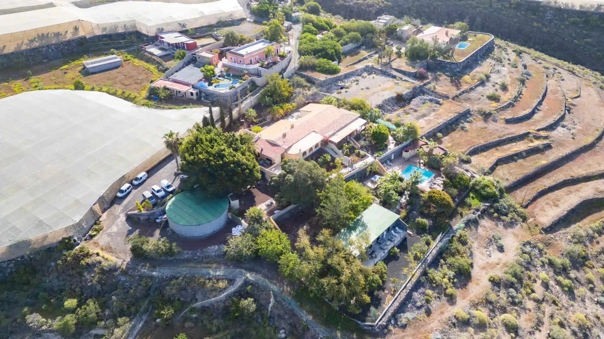 Vista exterior de Edifici en venda en Guía de Isora