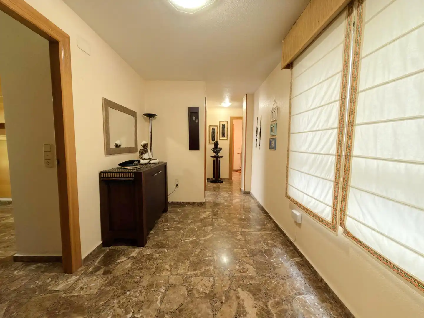 Flat with lift for sale in GREGORIO MAYANS Y CISCAR, imagen 2