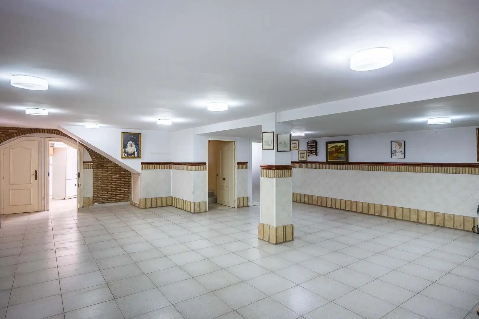Casa o chalet en venta en Gelves con Jardín privado y Piscina comunitaria