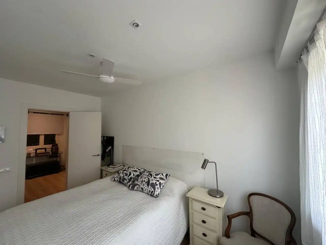 Habitación de Piso de alquiler en Barcelona con Aire acondicionado, Calefacción y Amueblado