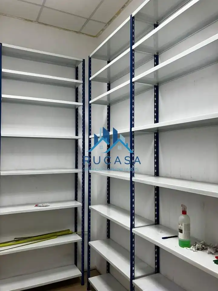 Nave industrial en venta en De Alfonso Álvarez Miranda, imagen 9