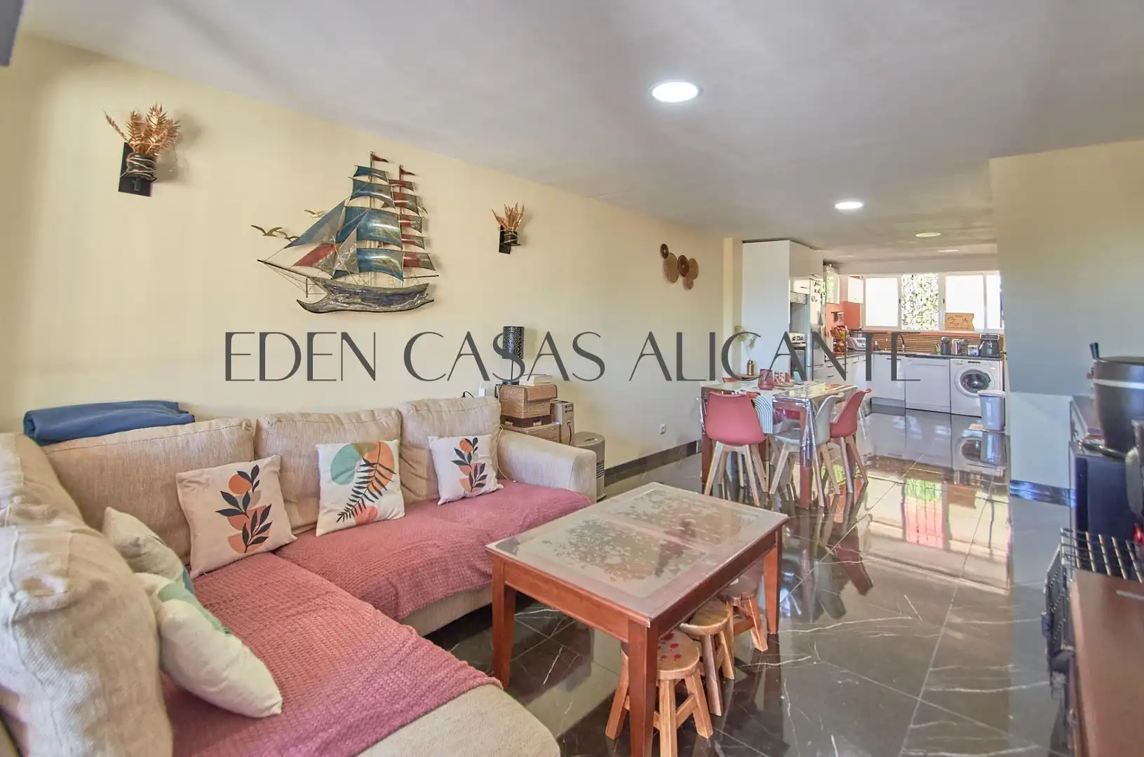 Casa adosada en venta en El Campello con Aire acondicionado, Jardín privado y Terraza