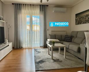 Living room of Study for sale in Calahorra  with Air Conditioner, Heating and Parquet flooring