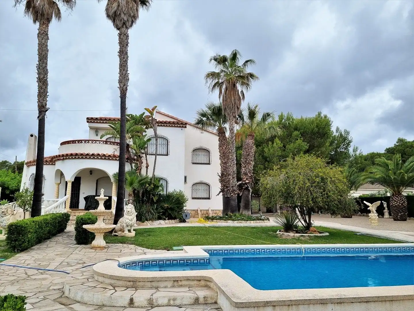 Villa avec piscine à vendre à Carrer Rovelló, imagen 8