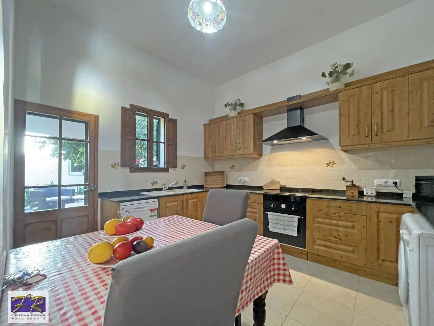 Cuina de Casa o xalet en venda en Alcúdia amb Terrassa, Moblat i Forn