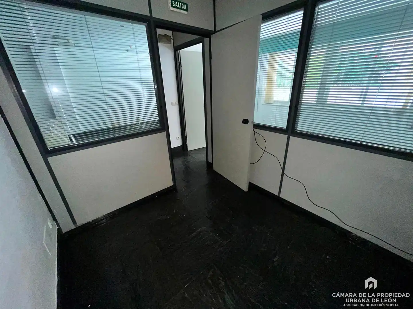 Oficina en venta en León Capital 