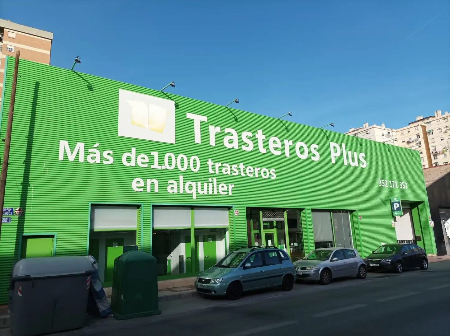 Traster de lloguer a Avenida de los Guindos, 15, Los Guindos - Parque Mediterráneo - Santa Paula