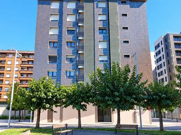Piso con balcón en venta en Calle Morgan Kalea