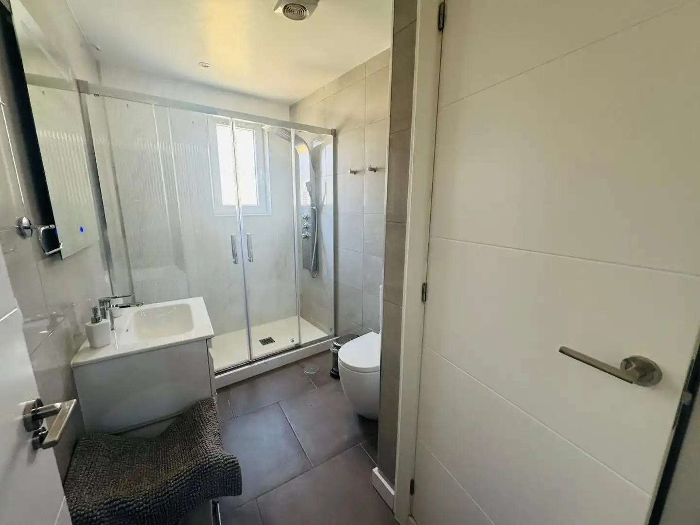 Baño de Planta baja en venta en Fuengirola con Aire acondicionado, Parquet y Terraza