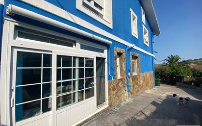 Exterior view of Single-family semi-detached for sale in Castro-Urdiales  with Heating and Storage room