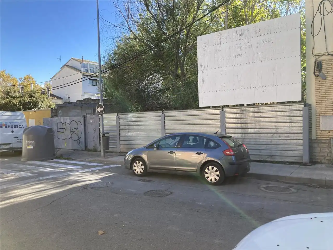 Außenansicht von Residential zum Verkauf in Huesca