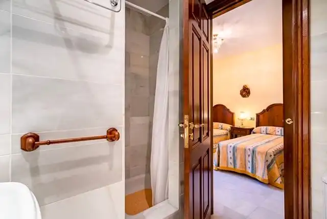 Habitación de Casa o chalet en venta en Mamblas con Jardín privado, Terraza y Amueblado