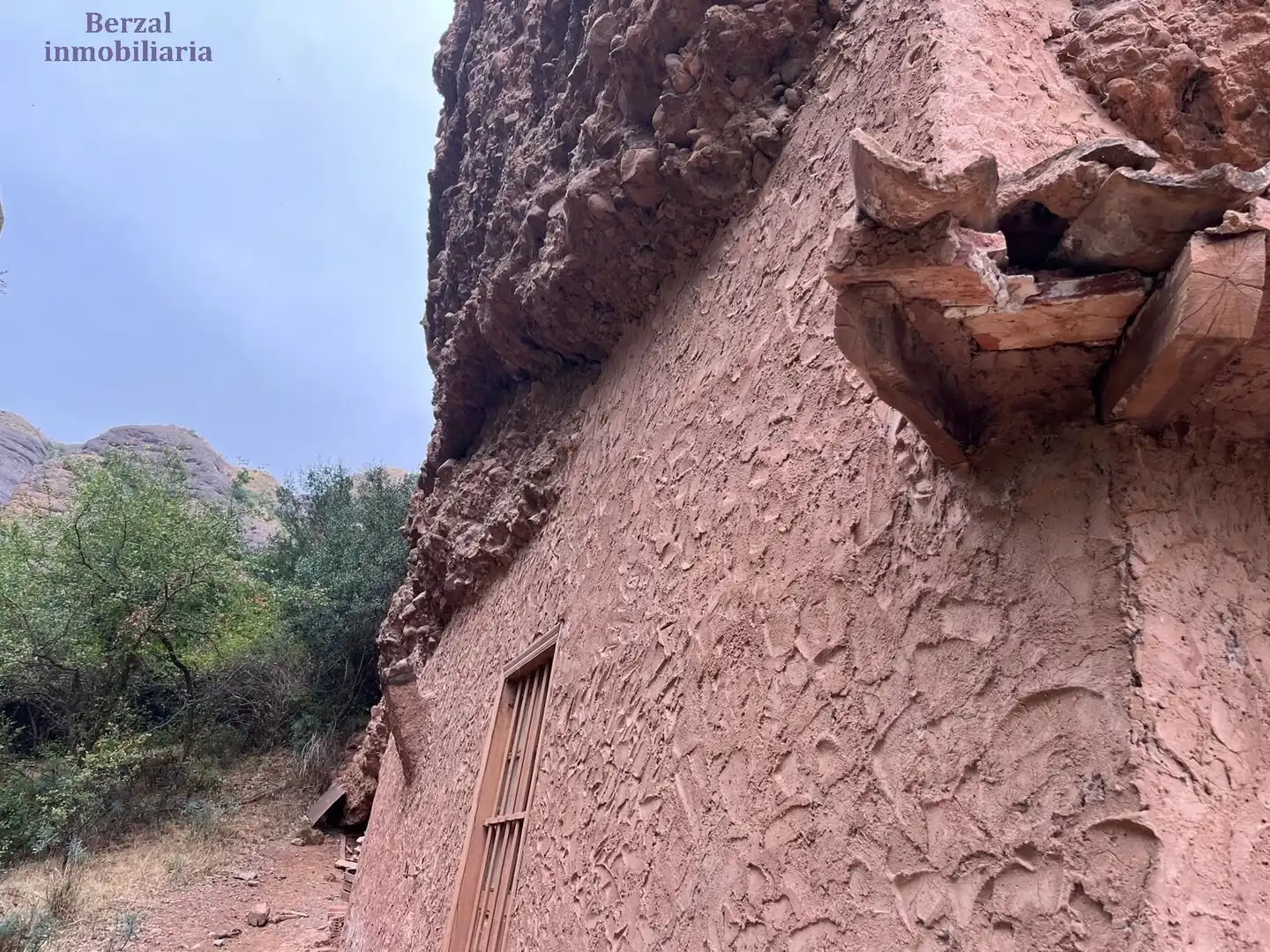 Vista exterior de Casa o xalet en venda en Sorzano amb Jardí privat, Terrassa i Traster