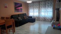 Living room of Flat for sale in Villena  with Air Conditioner, Heating and Storage room